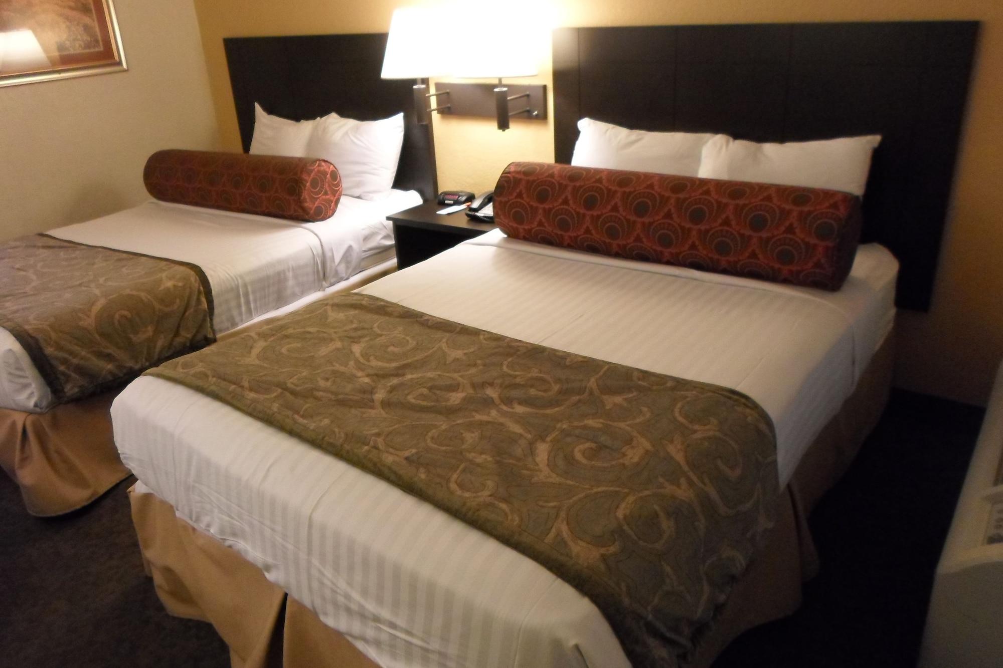 Howard Johnson By Wyndham Las Vegas Near The Strip Εξωτερικό φωτογραφία