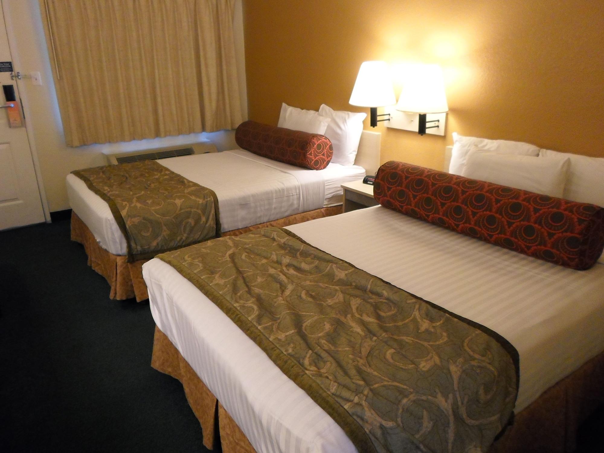 Howard Johnson By Wyndham Las Vegas Near The Strip Εξωτερικό φωτογραφία